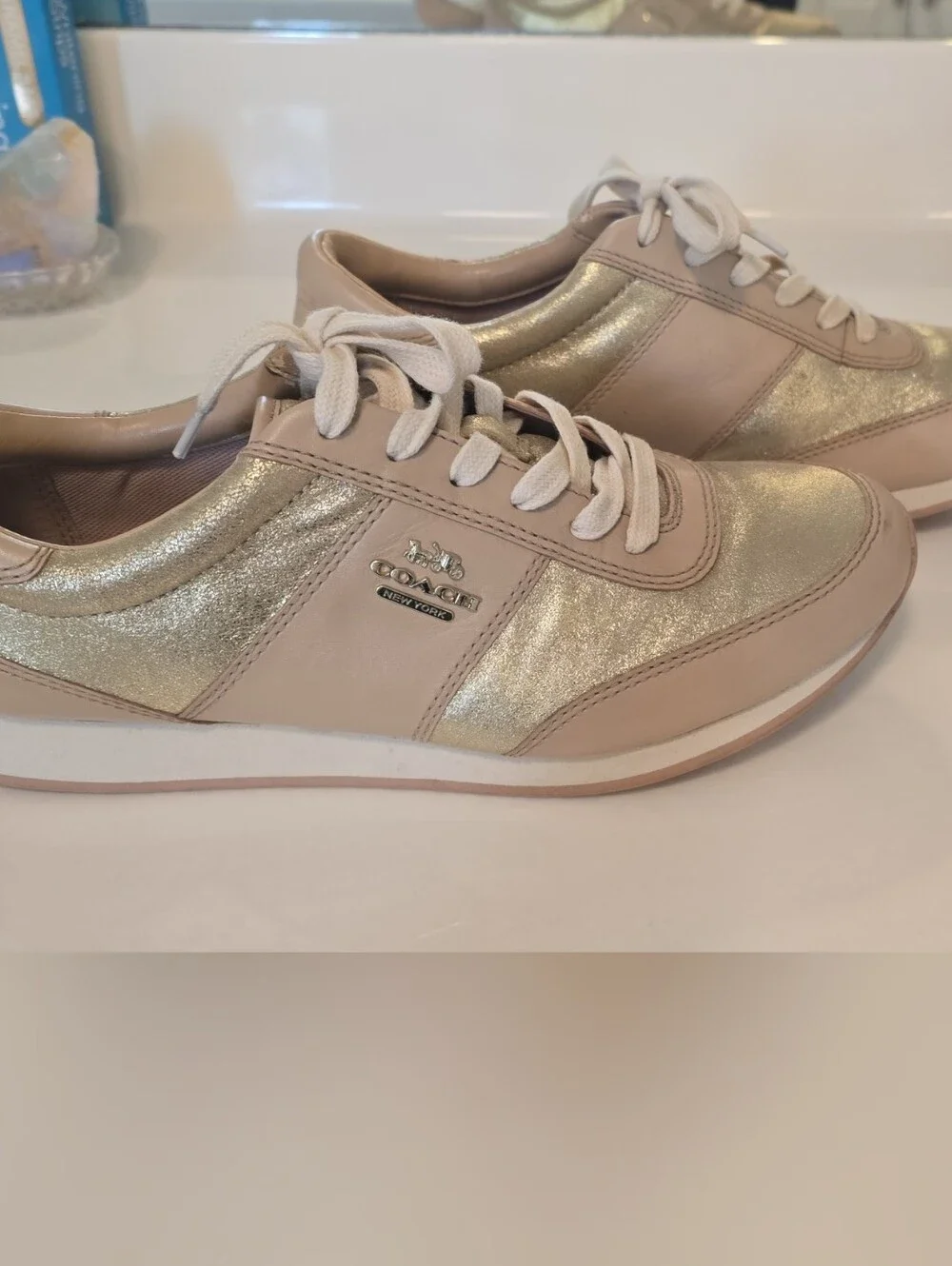 Coach Beige and Gold Low-Top Lace-Up Sneakers